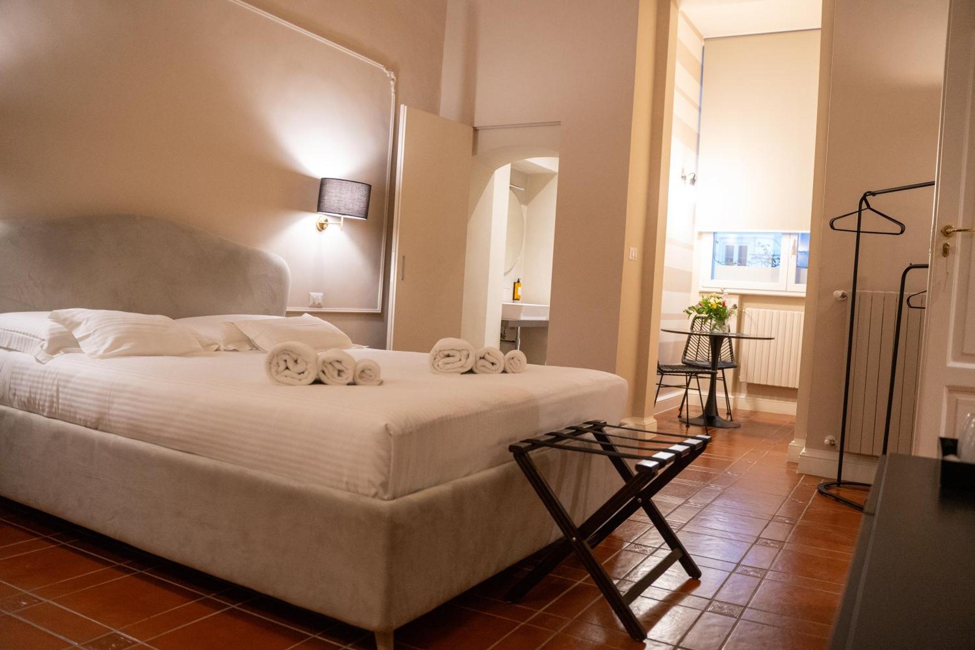 Casa Almika Principe Amedeo Hotel Bari Luaran gambar
