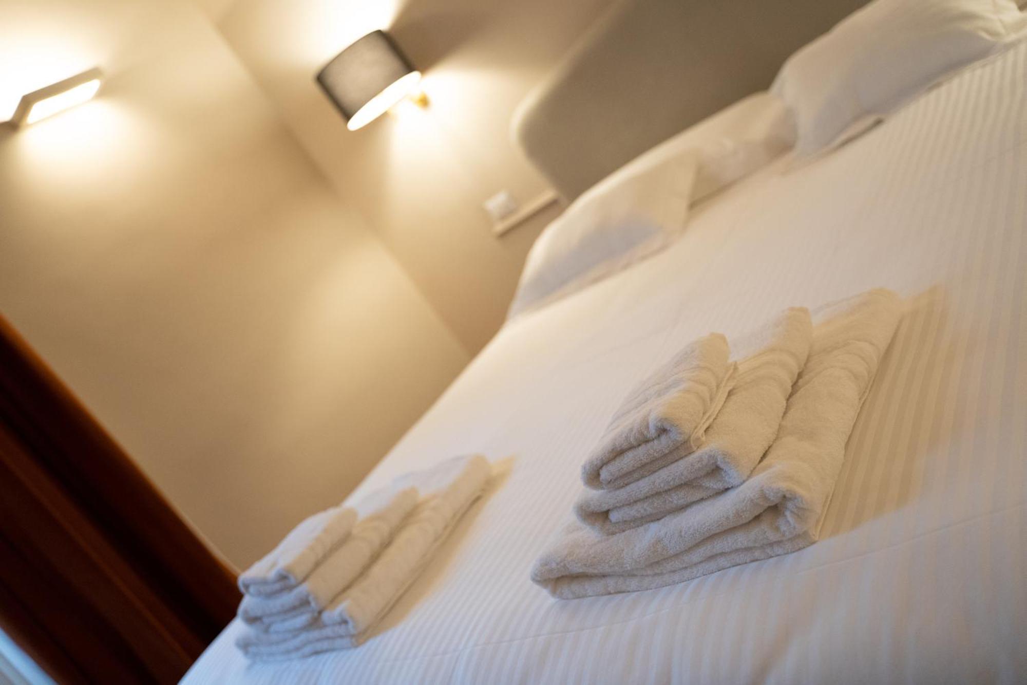 Casa Almika Principe Amedeo Hotel Bari Luaran gambar